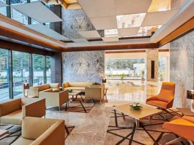 lobby 1 - hotel hilton garden inn lucknow - lucknow, india