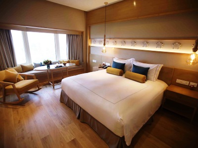 bedroom 3 - hotel taj fisherman's cove resort and spa - covelong, india