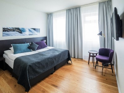 standard bedroom - hotel fosshotel reykjavik - reykjavik, iceland