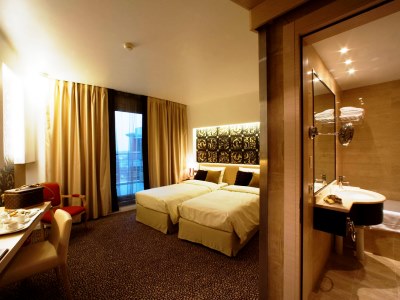 bedroom 3 - hotel antony palace - marcon, italy