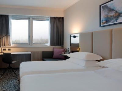 bedroom 1 - hotel crowne plaza milan linate - san donato milanese, italy
