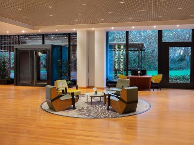 lobby 1 - hotel crowne plaza milan linate - san donato milanese, italy