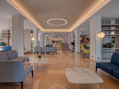 lobby 2 - hotel antares - letojanni, italy