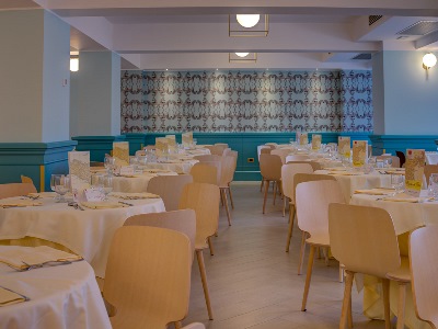 restaurant 2 - hotel antares - letojanni, italy