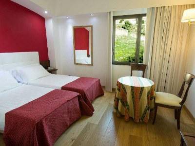 bedroom - hotel della valle - agrigento, italy