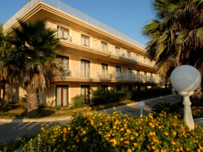 exterior view - hotel dioscuri bay palace - agrigento, italy