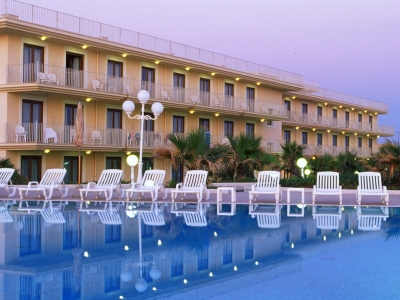 exterior view 2 - hotel dioscuri bay palace - agrigento, italy