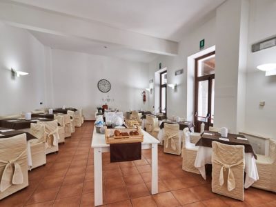 breakfast room 1 - hotel albergo sant'antonio - alberobello, italy