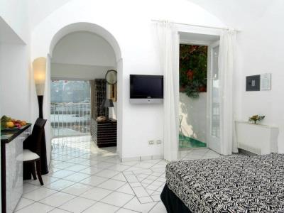 bedroom 3 - hotel marina riviera - amalfi, italy