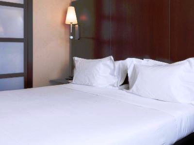 bedroom 1 - hotel b and b hotel arezzo - arezzo, italy