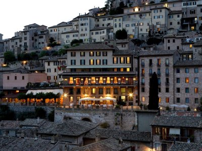 exterior view - hotel giotto - assisi, italy