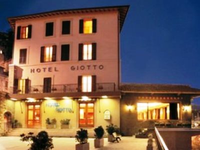 exterior view 1 - hotel giotto - assisi, italy