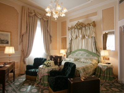 deluxe room - hotel grand majestic gia' baglioni - bologna, italy