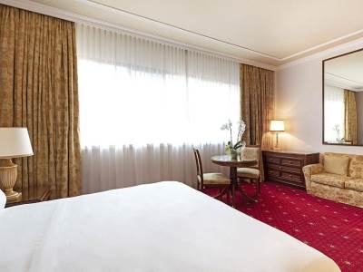 bedroom 2 - hotel internazionale - bologna, italy