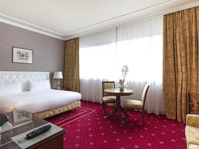 bedroom 3 - hotel internazionale - bologna, italy