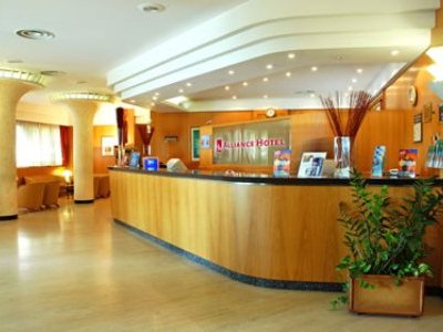 lobby - hotel hotel bologna airport - bologna, italy