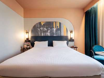 bedroom 2 - hotel mercure bologna centro - bologna, italy