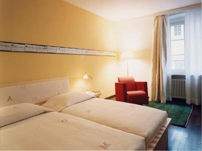 bedroom - hotel greif - bolzano, italy