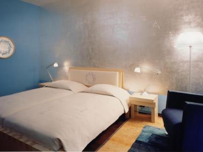 bedroom 4 - hotel greif - bolzano, italy