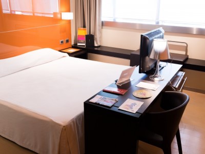 bedroom - hotel t hotel - cagliari, italy