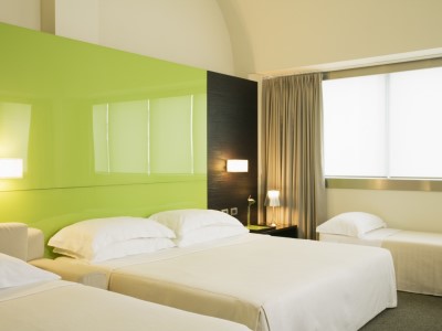 deluxe room 3 - hotel t hotel - cagliari, italy