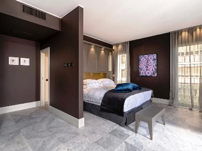 bedroom 1 - hotel palazzo doglio - cagliari, italy