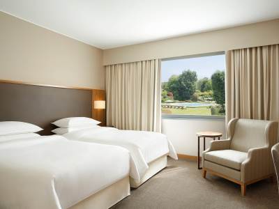 bedroom 1 - hotel sheraton lake como - como, italy