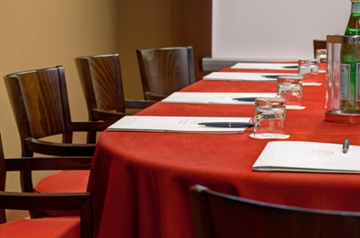 conference room - hotel barchetta excelsior - como, italy