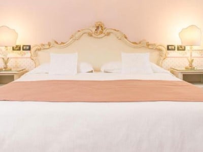 bedroom - hotel duchessa isabella - ferrara, italy