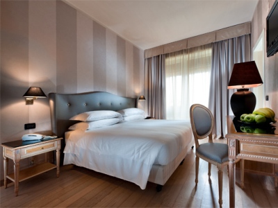 bedroom 3 - hotel ambasciatori c-hotels - florence, italy
