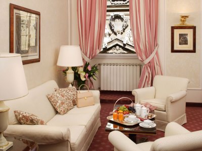 suite 1 - hotel de la ville - florence, italy