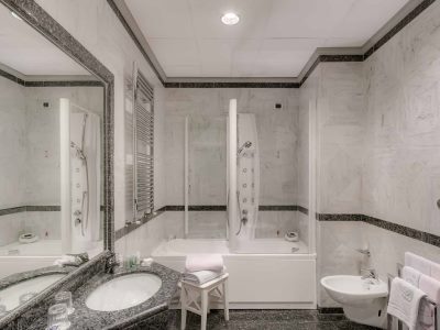 bathroom - hotel grand adriatico - florence, italy