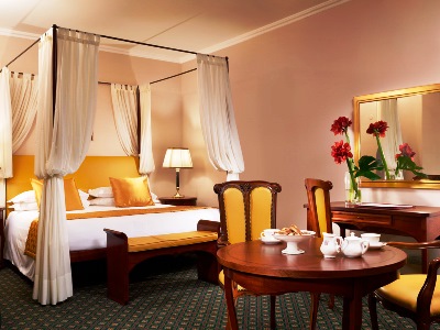 bedroom 5 - hotel berchielli - florence, italy