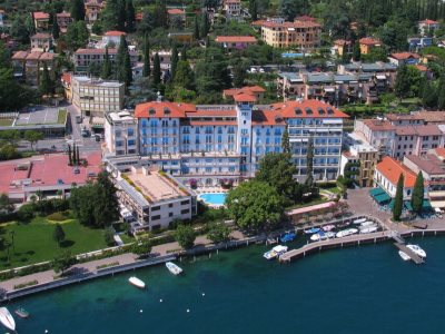 exterior view - hotel savoy palace - gardone riviera, italy