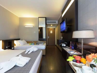 bedroom 2 - hotel best western premier chc airport - genoa, italy