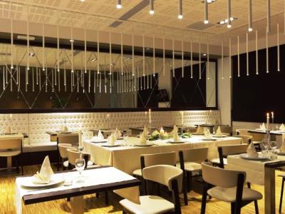 restaurant - hotel best western premier chc airport - genoa, italy