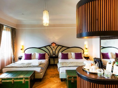 bedroom 6 - hotel grand savoia - genoa, italy