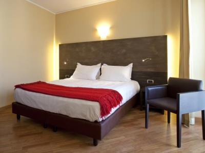 bedroom - hotel best western hotel metropoli - genoa, italy