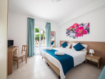 bedroom - hotel parco delle agavi - ischia, italy