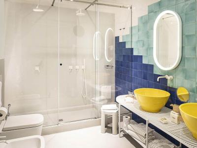 bathroom - hotel miramare searesort - ischia, italy