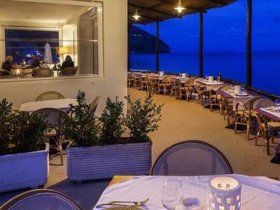 restaurant - hotel miramare searesort - ischia, italy