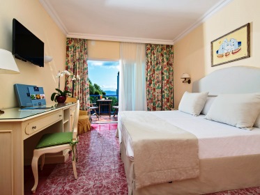 bedroom 3 - hotel punta molino beach resort n thermal spa - ischia, italy