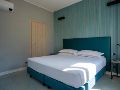 bedroom 3 - hotel allegroitalia la spezia 5 terre - la spezia, italy