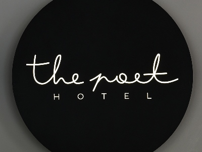 hotel logo - hotel the poet - la spezia, italy