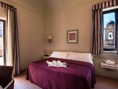 bedroom - hotel best western stella d'italia - marsala, italy