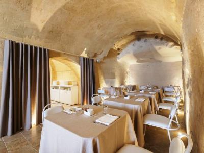 restaurant - hotel aquatio cave luxury hotel and spa - matera, italy