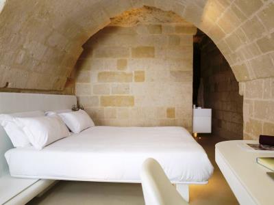 bedroom 1 - hotel aquatio cave luxury hotel and spa - matera, italy
