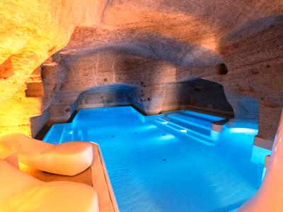 indoor pool - hotel aquatio cave luxury hotel and spa - matera, italy