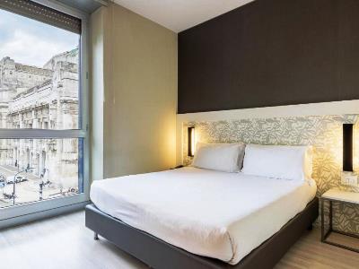 bedroom - hotel b and b hotel milano aosta - milan, italy