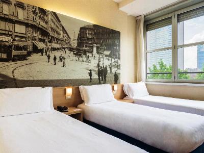 bedroom 3 - hotel b and b hotel milano aosta - milan, italy